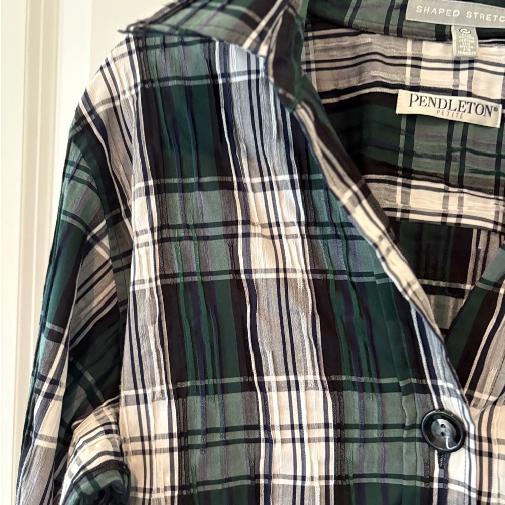 Pendleton Petite Plaid Button Down Crinkle Coasta… - image 5
